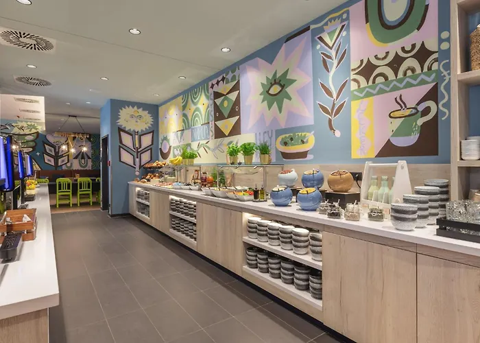 - The Niu, Yen By Ihg Hotel Hamburg