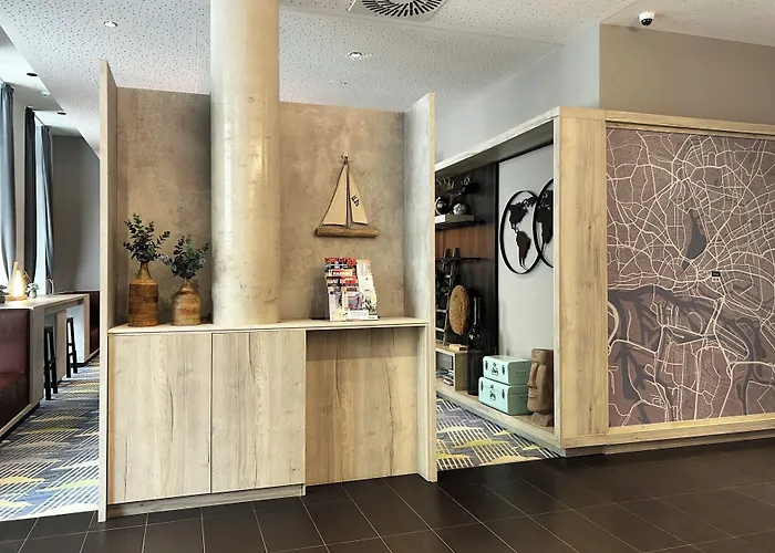 - The Niu, Yen By Ihg 3* Hambourg